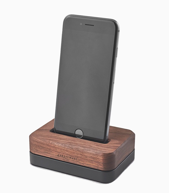 iphone-dock-1 iPhone dock - تصویر 1